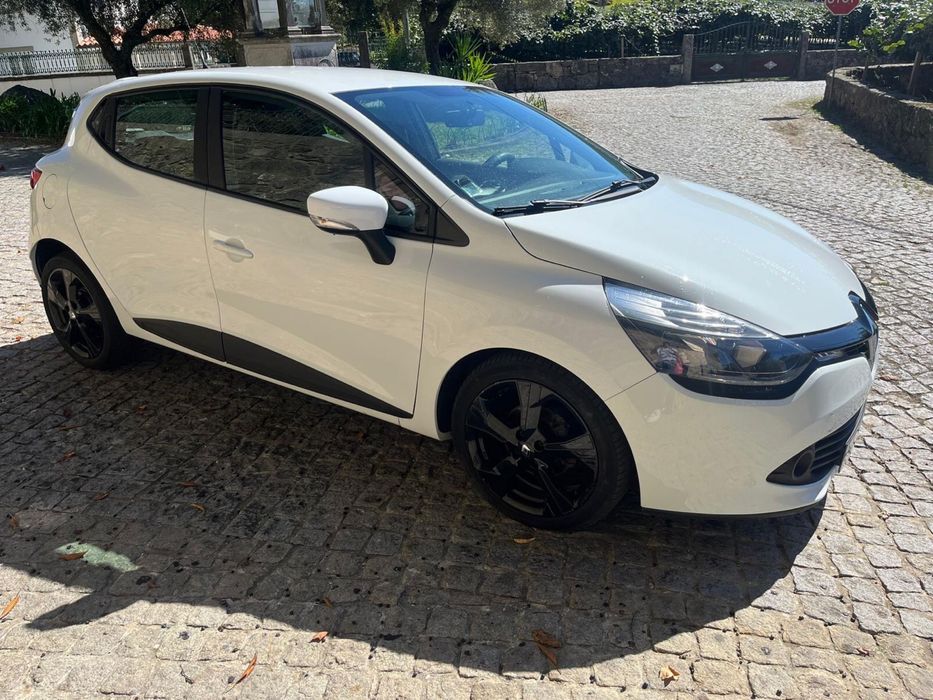 Renault clio *como novo* foto 4