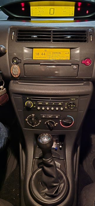 Citroen C4 1.6 hdi 110 cv