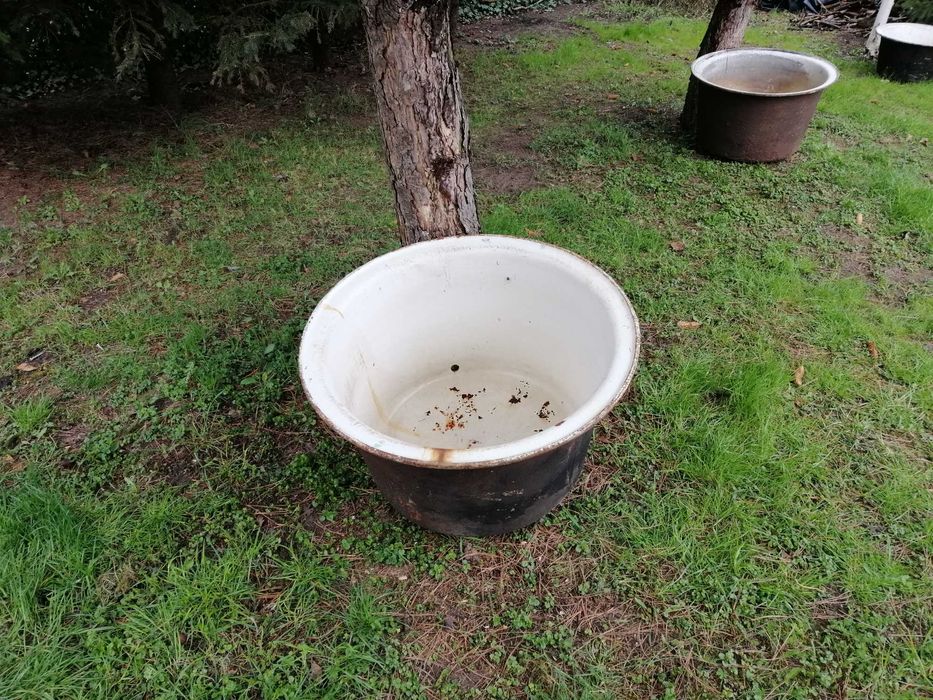 kocioł sagan emaliowany (przed- powojenny) stary żeliwny PRL - fi80