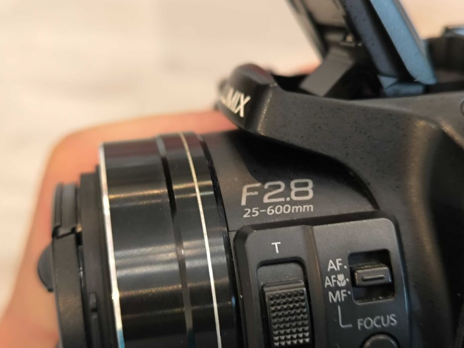Aparat Panasonic Lumix fz 200