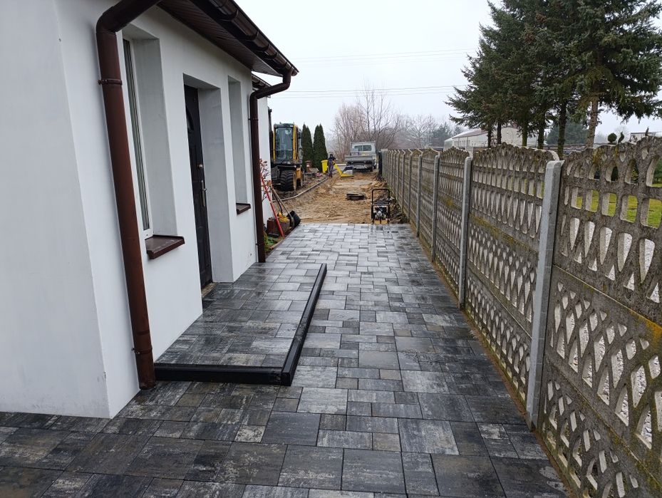 Układanie kostki brukowej