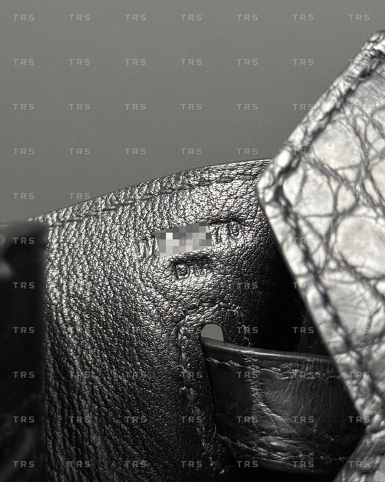 Сумка HERMES Birkin 40 Black Matte Porosus Crocodile