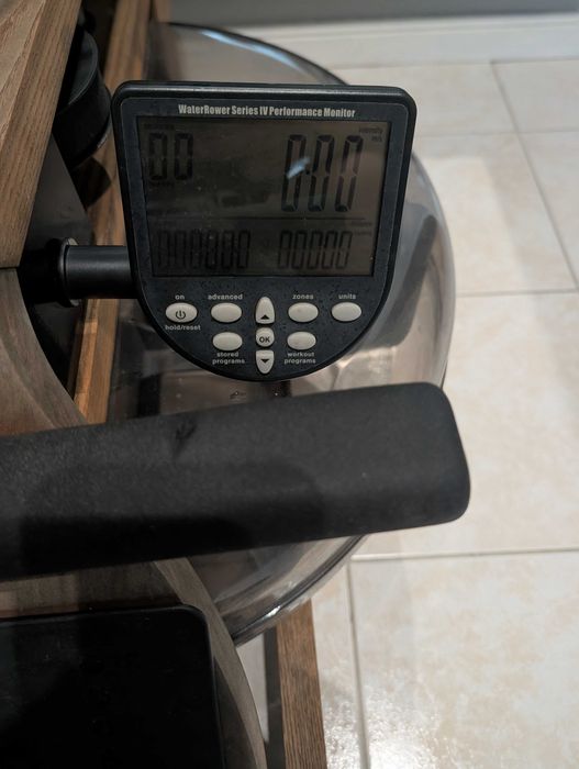 Remo WaterRower em madeira de nós