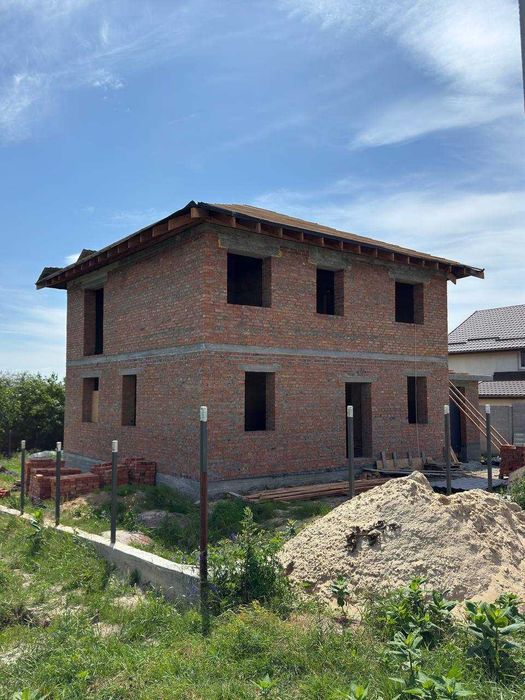 Будівництво будинків "під ключ" / Каркасні, Модульні, Дерев'яні будинки та інші