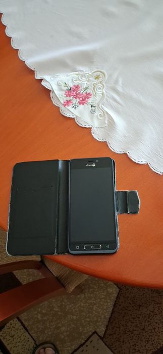 telefon komórkowy