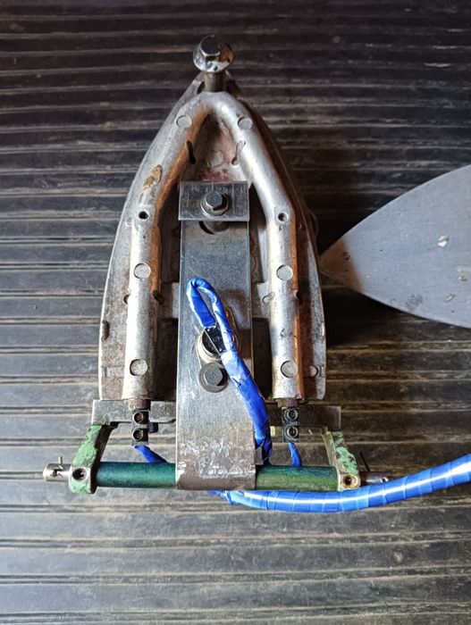 Вулканизатор для ремонта шин