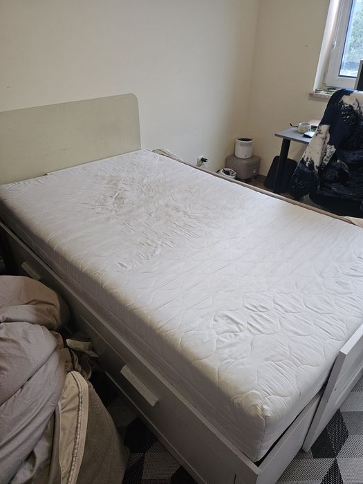 Materac kieszeniowy 140x200 – Tanio, pilnie sprzedam z powodu przeprowadzki