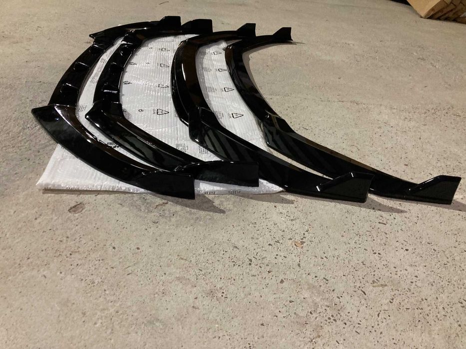 Губа переднего бампера Audi A3 8V 2016-2020год.