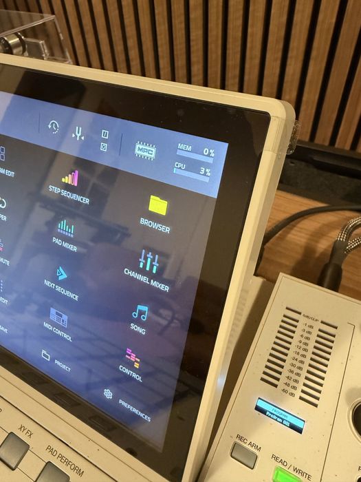 Akai MPC X Special Edition