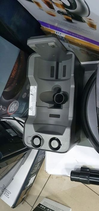 ECOVACS DEEBOT R98 + odkurzacz bezprzewodowy Robot sprzątający