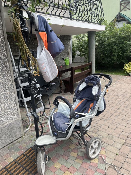 Каляска для дітей