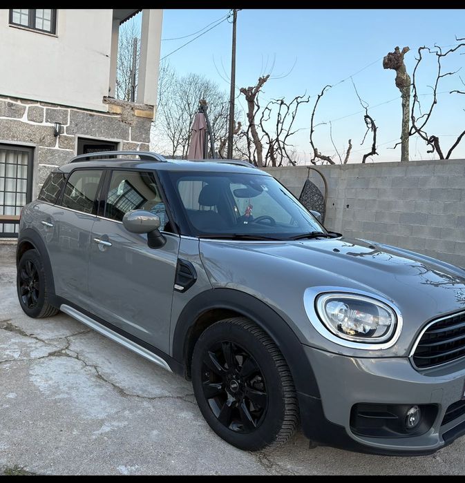 MINI COUNTRY Man one auto