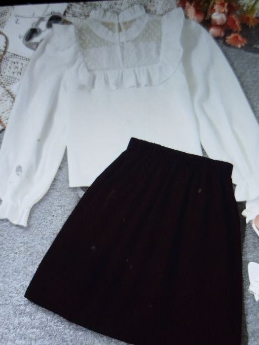 Śliczny komplet galowy