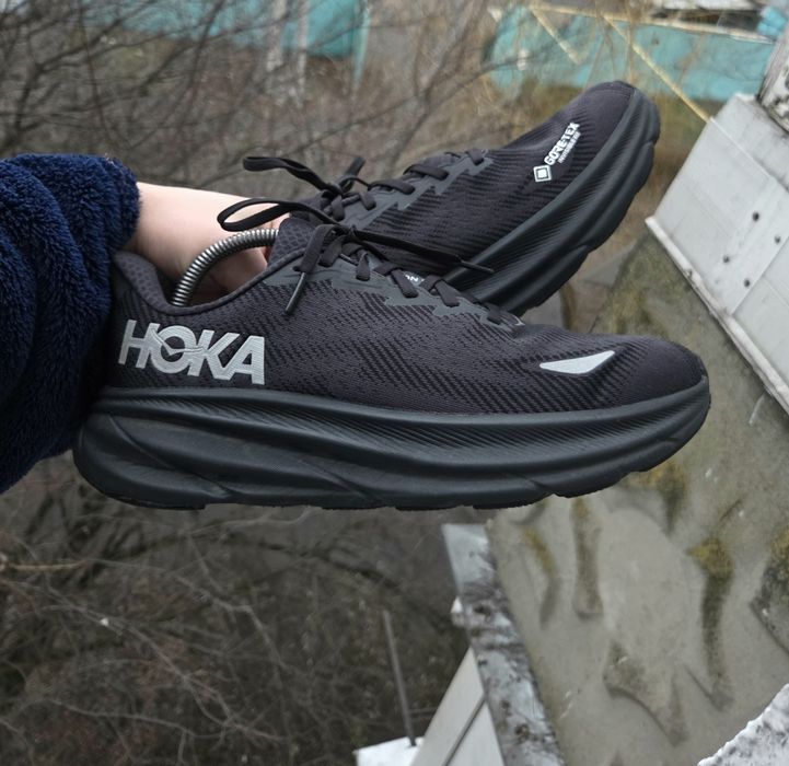 42р Hoka Clifton 9 GoreTex Gtx жіночі кросівки