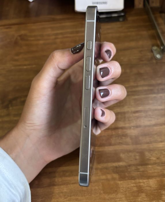 Iphone 16 Pro - 128 GB