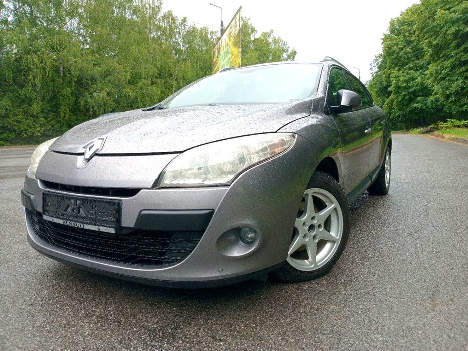 Renault Megane 3 універсал 1,5 дизель 110 сил сірий / Рено Меган