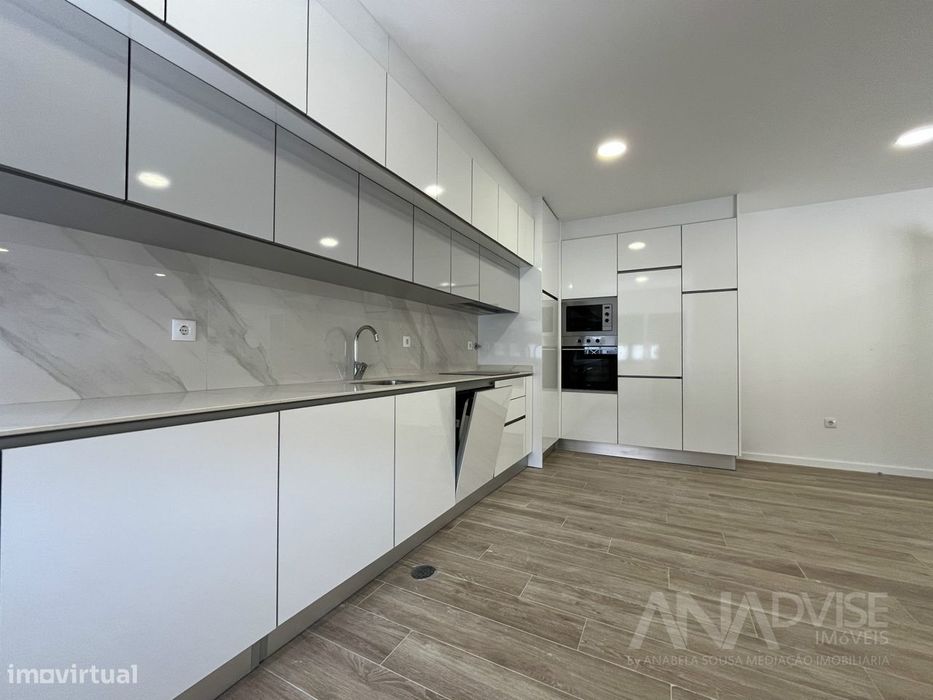 Apartamento T3 Venda em Viseu,Viseu