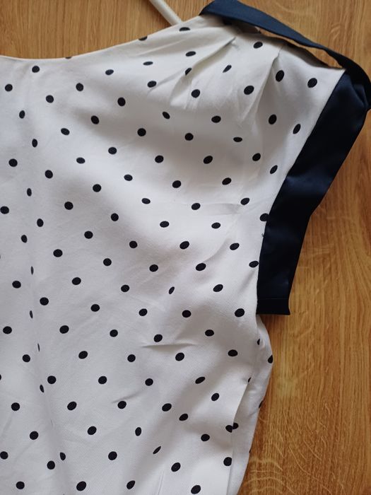 Sprzedam sukienkę GAP