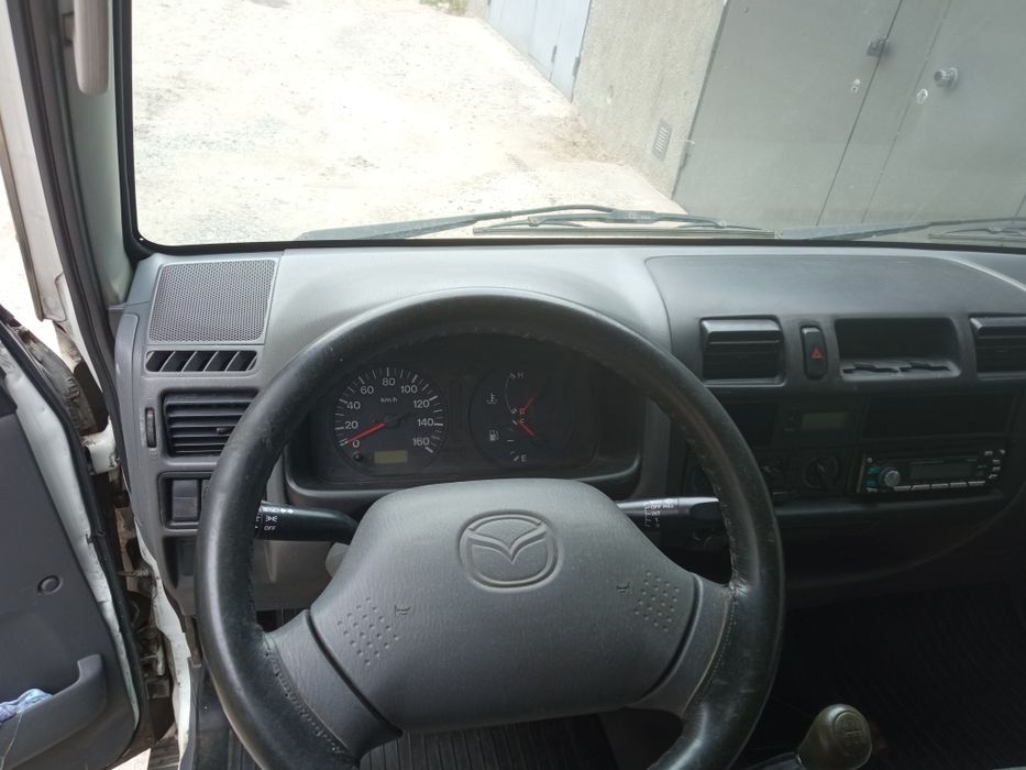 Продам авто mazda