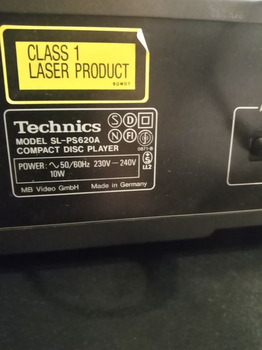 СД  проигрыватель TECHNICS SL-PS620A