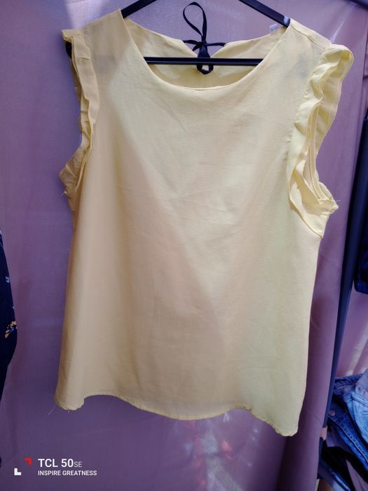 Roupa semi nova a um preço mini