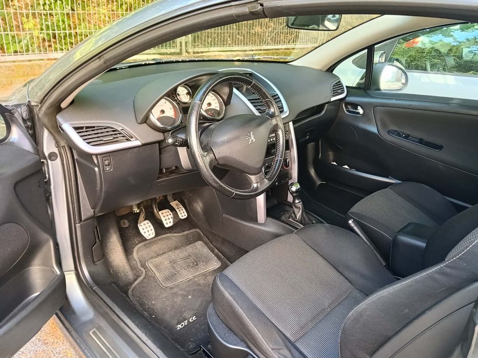 Peugeot 207 CC 1.6 HDi FAP