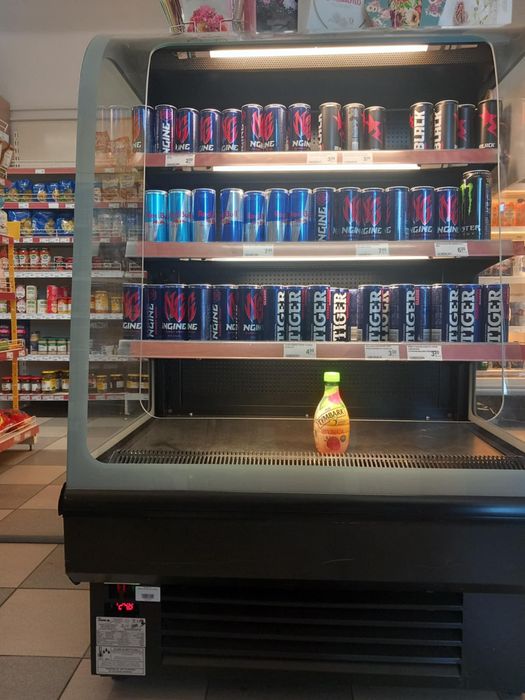 Lodówka na energydrinki