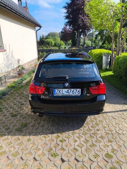 BMW E91 2011 2.0 163 km