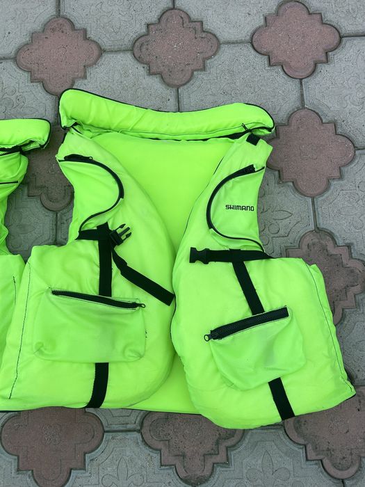 Жилет рятувальний.