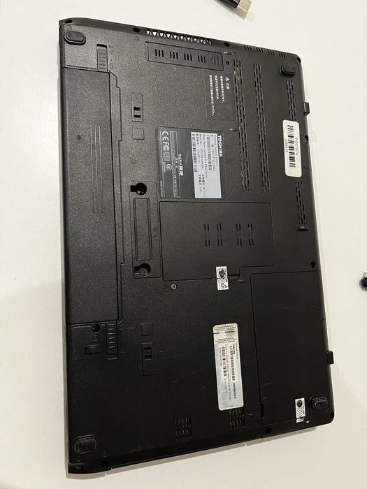 Ноутбук Toshiba Tecra A11