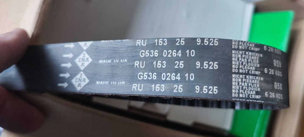 Rozrząd. Zestaw pasek rozrządu + pompa wody INA CITROEN / PEUGEOT