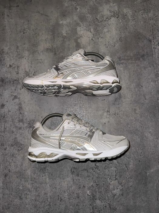 Vendo Asics Kayano