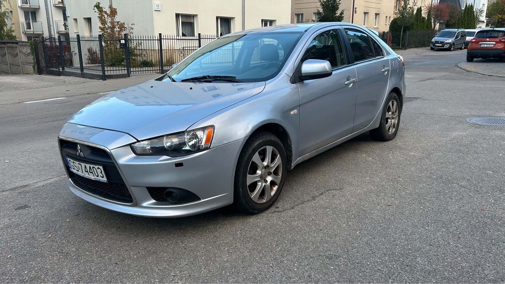Mitsubishi Lancer
