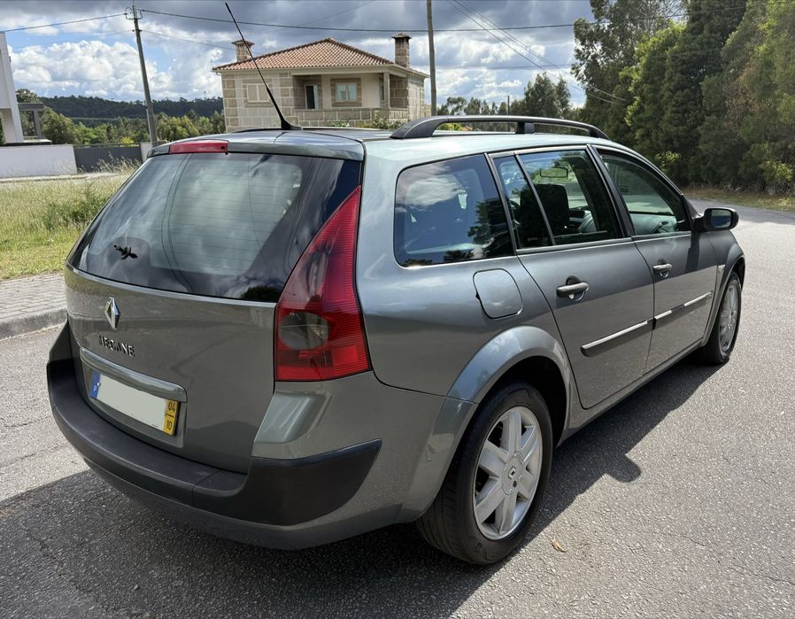 Renault Megane Break 1.5 DCi -04