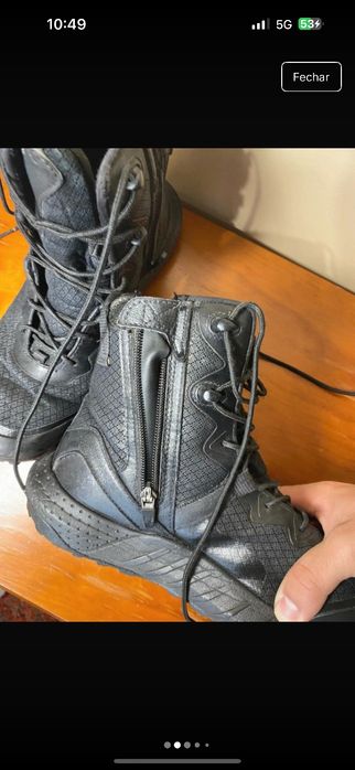 Botas under armour 40 com zíper