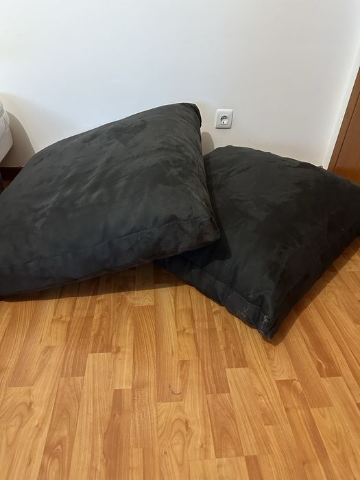 Almofadas Oversized Aveludadas Pretas 88x88 cm - salas de cinema