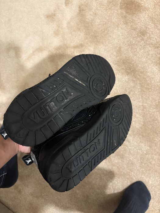 Louis vuitton skate swarovski