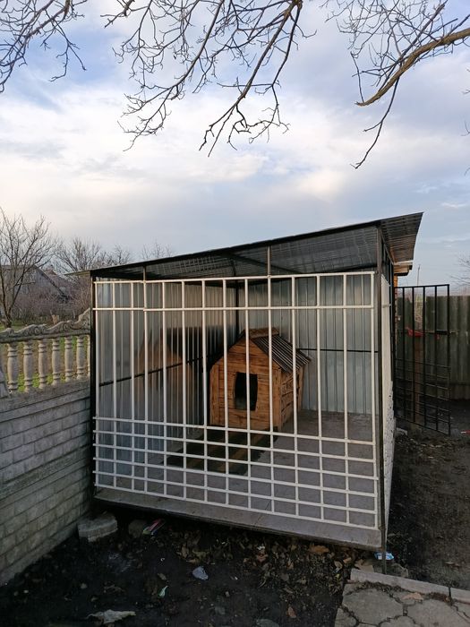 Вольєр для собак