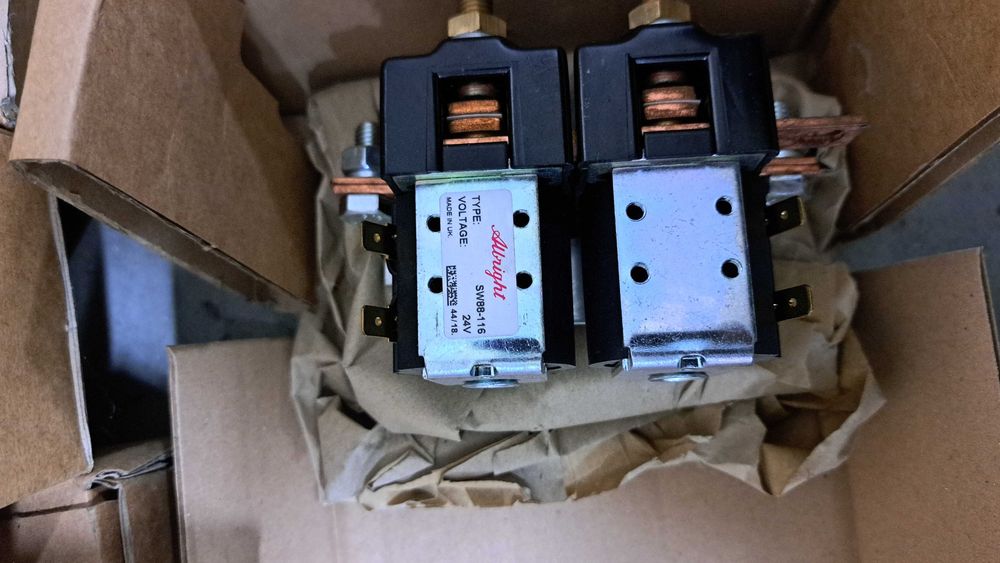 Stycznik ALBRIGHT SW88-1 24V