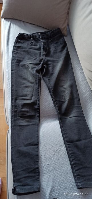 Spodnie jeansy roz 158