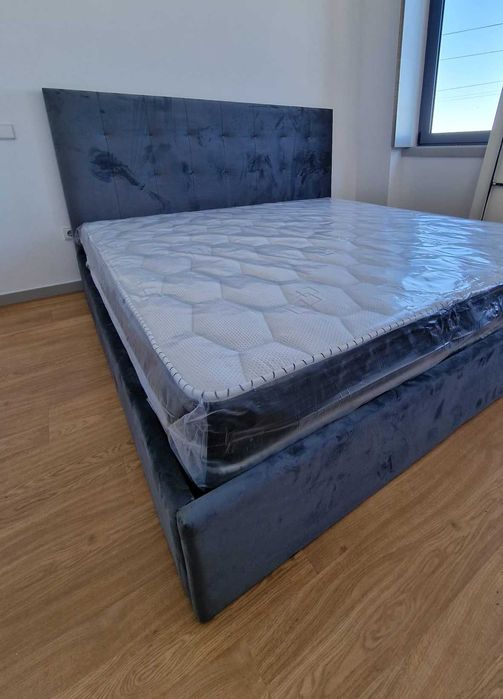 Camas de Casal Estofadas de Luxo 199€ Disp. em Várias Cores! 190x140m!