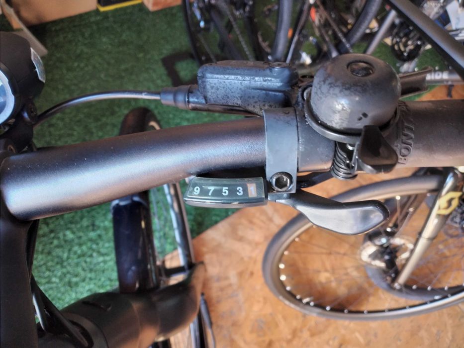 Bicicleta Elétrica Trek FX+ 2
