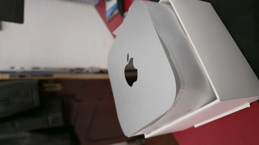 Apple Mac Mini M4 2024