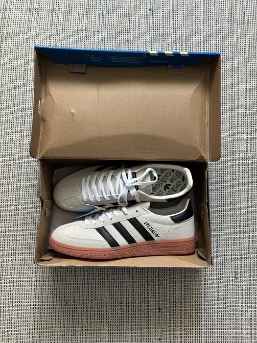 Adidas Spezial