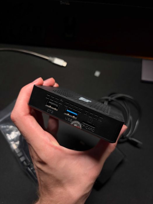 Смарт ТВ приставка TOX4 4/32 Гб Smart TV Box Android 13