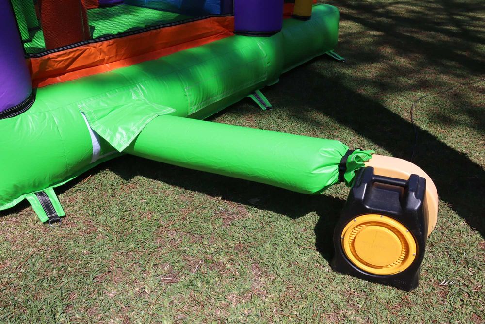 Insuflável OBSTÁCULOS novo!