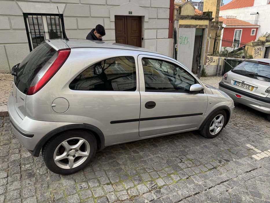 Opel corsa 1.3 cdti