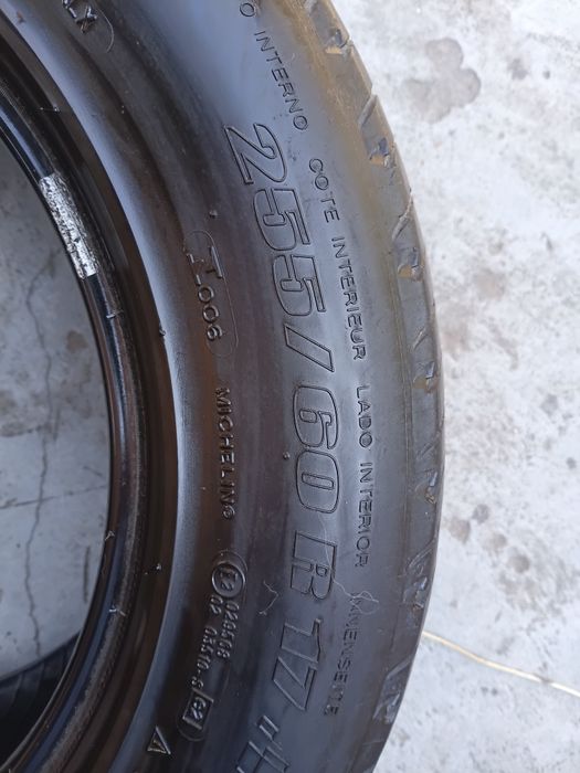 Шини бу MICHELIN 255/60R17   гарному стані на запаску или докат