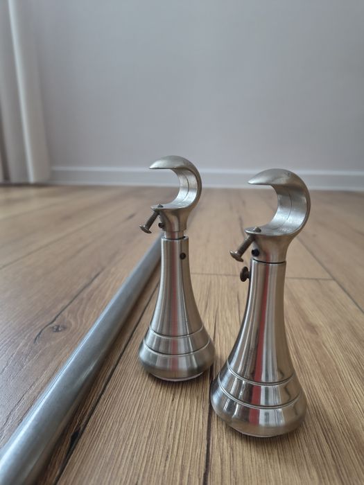 Karnisz rurkowy metalowy 2 m