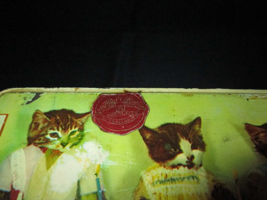 Caixa Lata Metálica Folha Litografada Gatos Chocolates Excelsior